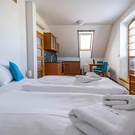 Relax Stork 3*