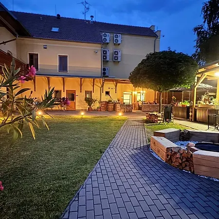Aparthotel Relax Stork 3*