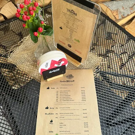 فندق Relax Stork 3*